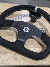 Load image into Gallery viewer, GEISER PERFORMANCE STEERING WHEEL