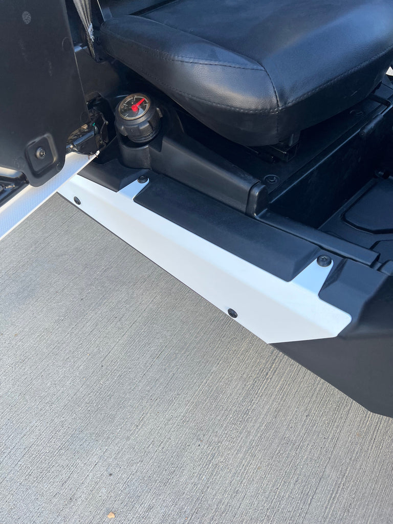 POLARIS RZR 200 - KICK PLATES